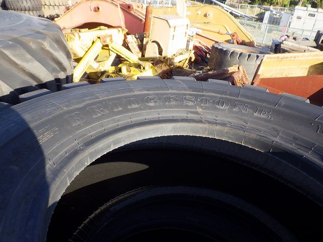 KOMATSU　/　PC03-1