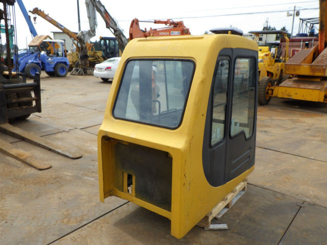 KOMATSU　/　PC03-1