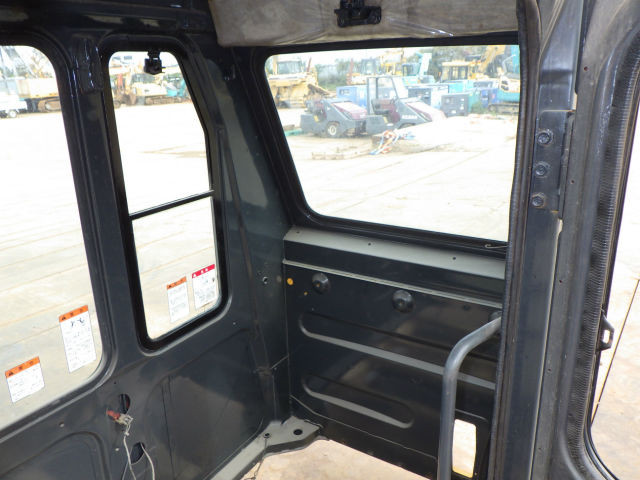KOMATSU　/　PC03-1