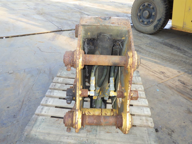 KOMATSU　/　PC03-1