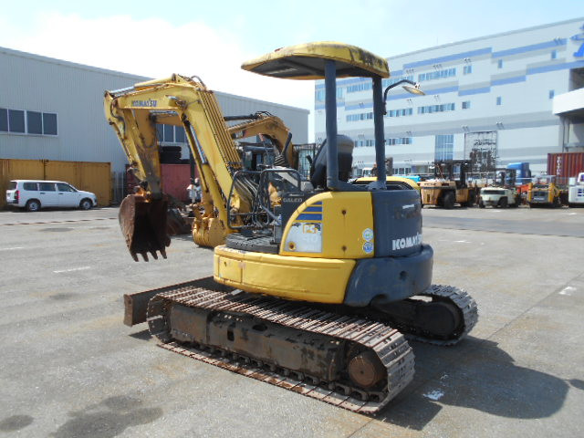 KOMATSU　/　PC03-1