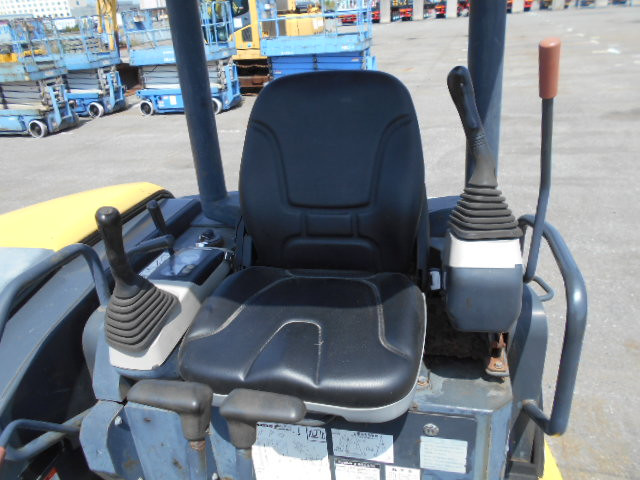 KOMATSU　/　PC03-1