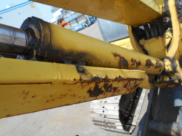 KOMATSU　/　PC03-1
