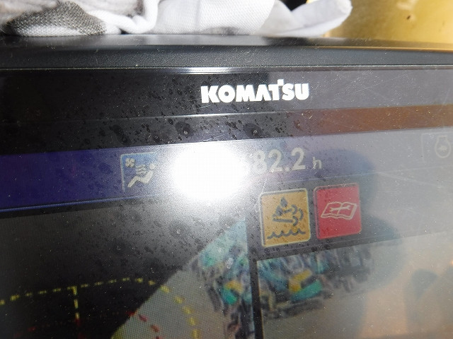 KOMATSU　/　PC03-1