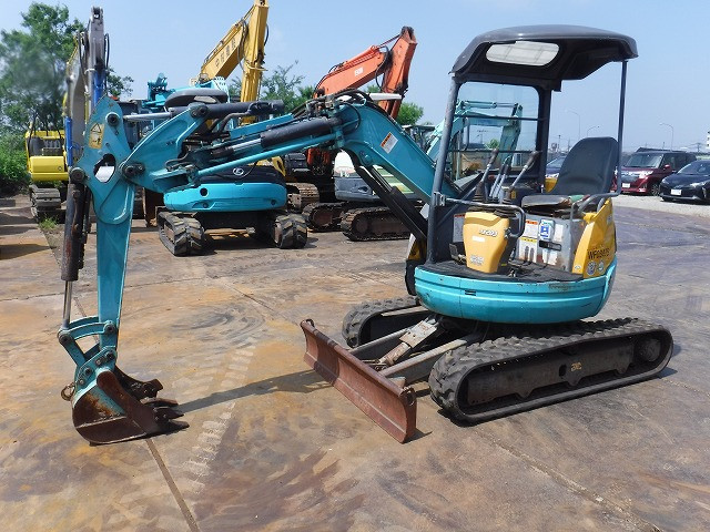 KOMATSU　/　PC03-1