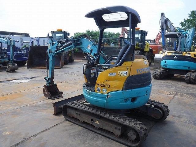KOMATSU　/　PC03-1