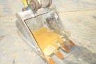 KOMATSU　/　PC03-1