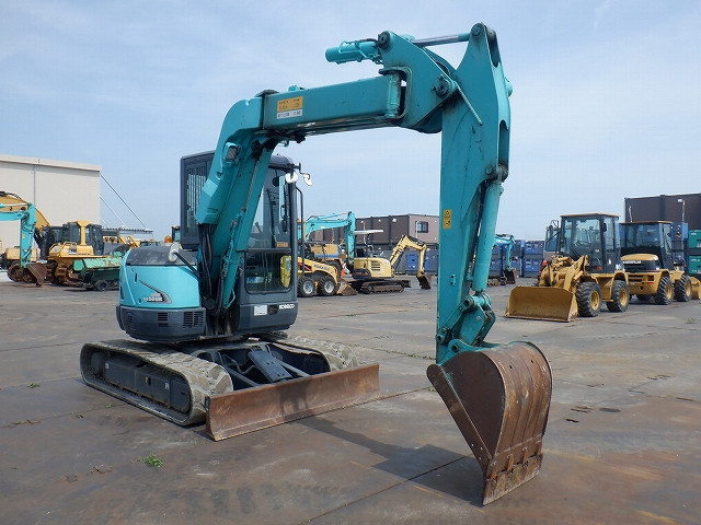 KOMATSU　/　PC03-1