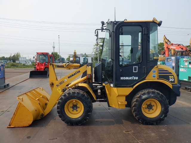 KOMATSU　/　PC03-1