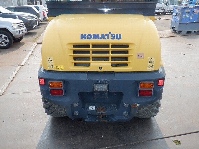 KOMATSU　/　PC03-1