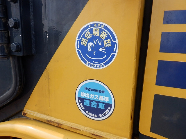 KOMATSU　/　PC03-1