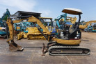 KOMATSU　/　PC03-1