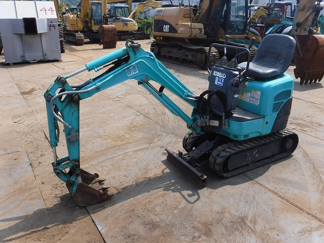 KOMATSU　/　PC03-1