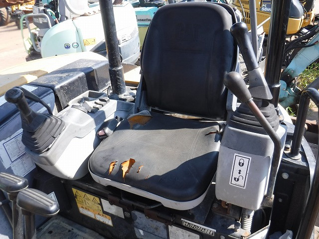 KOMATSU　/　PC03-1