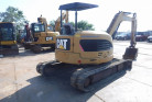 KOMATSU　/　PC03-1