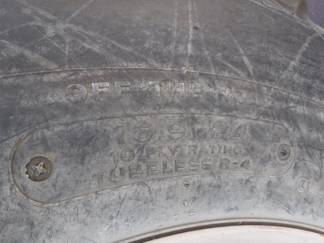 KOMATSU　/　PC03-1