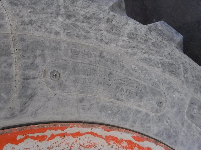 KOMATSU　/　PC03-1