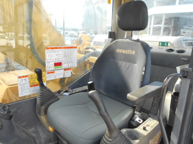 KOMATSU　/　PC03-1