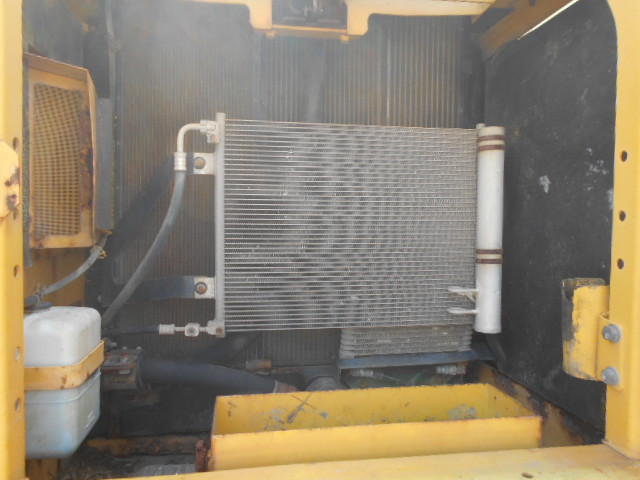 KOMATSU　/　PC03-1