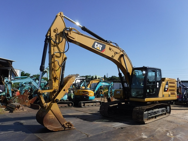 KOMATSU　/　PC03-1