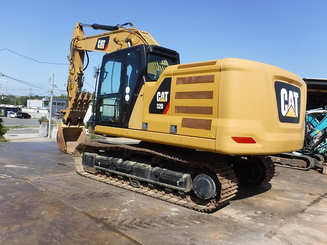 KOMATSU　/　PC03-1