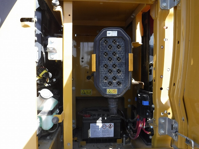 KOMATSU　/　PC03-1