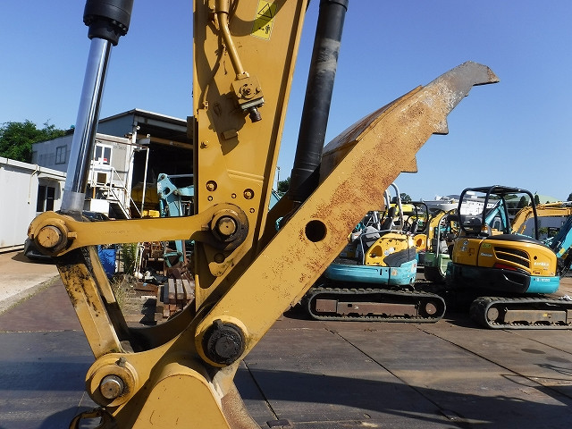 KOMATSU　/　PC03-1