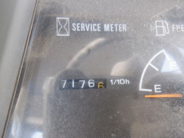 KOMATSU　/　PC03-1