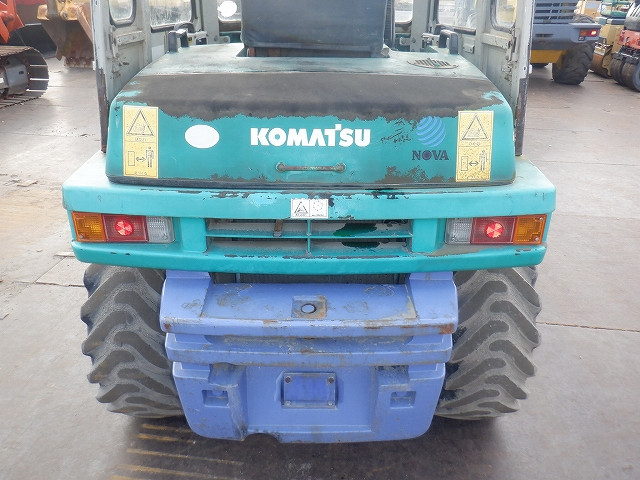 KOMATSU　/　PC03-1