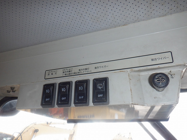 KOMATSU　/　PC03-1