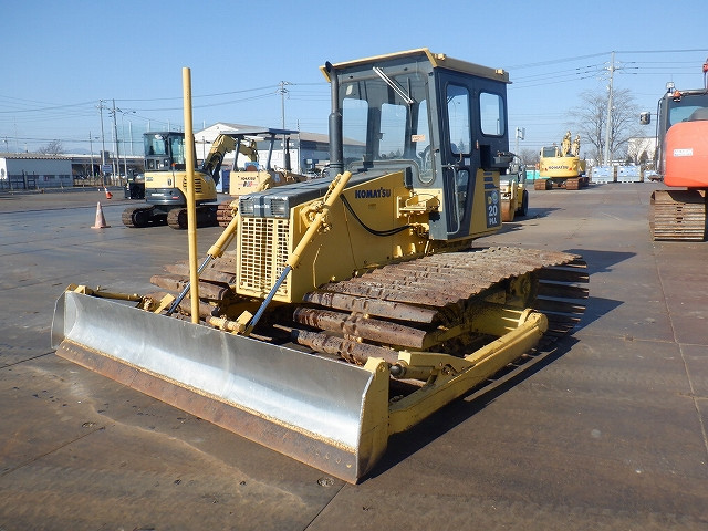 KOMATSU　/　PC03-1