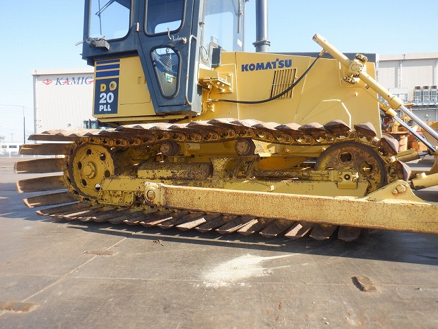 KOMATSU　/　PC03-1