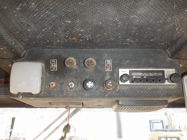 KOMATSU　/　PC03-1