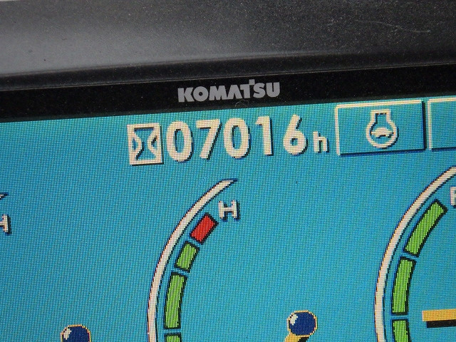 KOMATSU　/　PC03-1