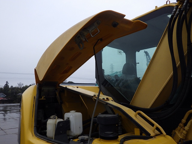 KOMATSU　/　PC03-1
