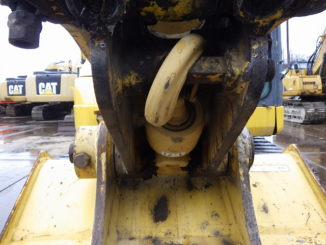 KOMATSU　/　PC03-1