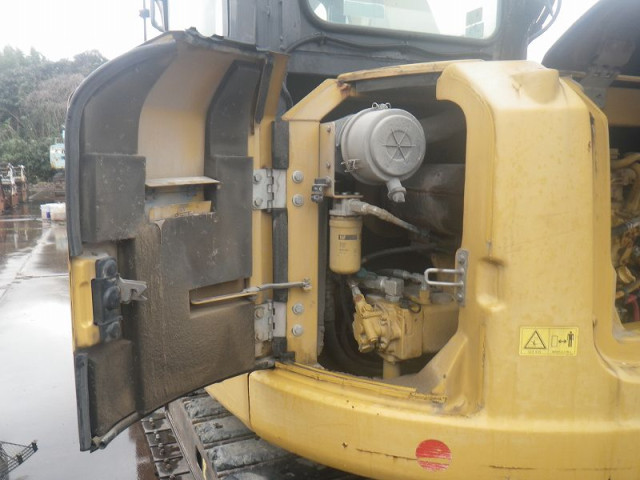 KOMATSU　/　PC03-1