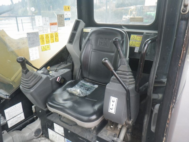 KOMATSU　/　PC03-1