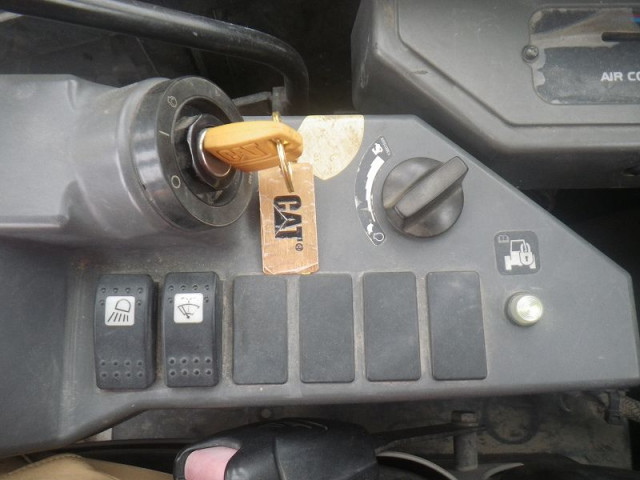 KOMATSU　/　PC03-1