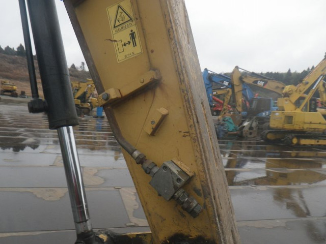 KOMATSU　/　PC03-1