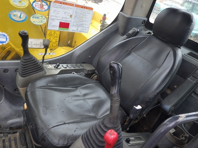 KOMATSU　/　PC03-1