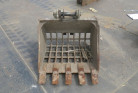 KOMATSU　/　PC03-1