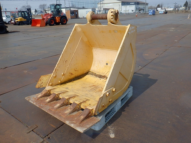KOMATSU　/　PC03-1