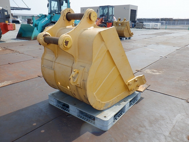 KOMATSU　/　PC03-1