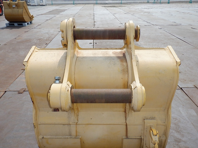 KOMATSU　/　PC03-1