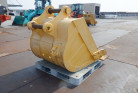 KOMATSU　/　PC03-1