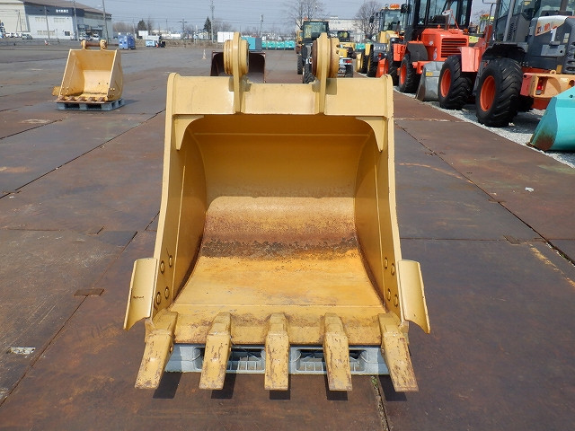 KOMATSU　/　PC03-1