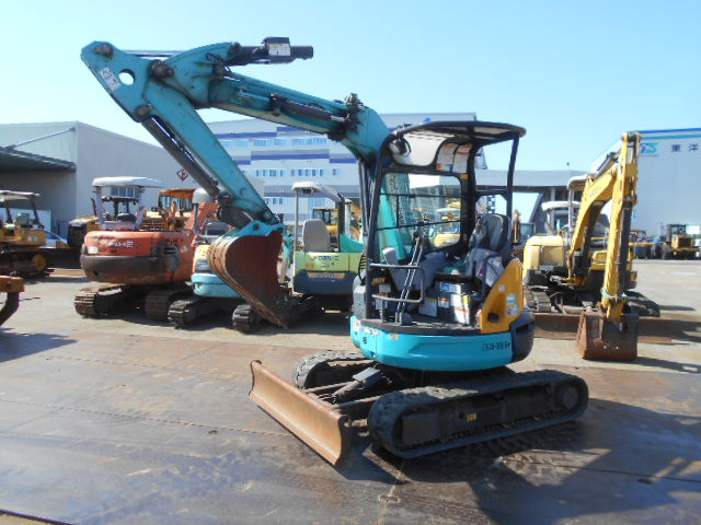 KOMATSU　/　PC03-1