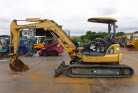 KOMATSU　/　PC03-1