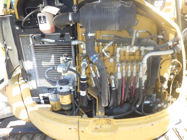 KOMATSU　/　PC03-1